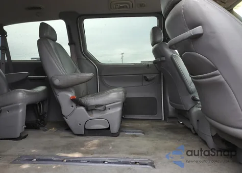 2000 Dodge Grand Caravan Le from USA, damaged, VIN 1B4GP54L8YB691240